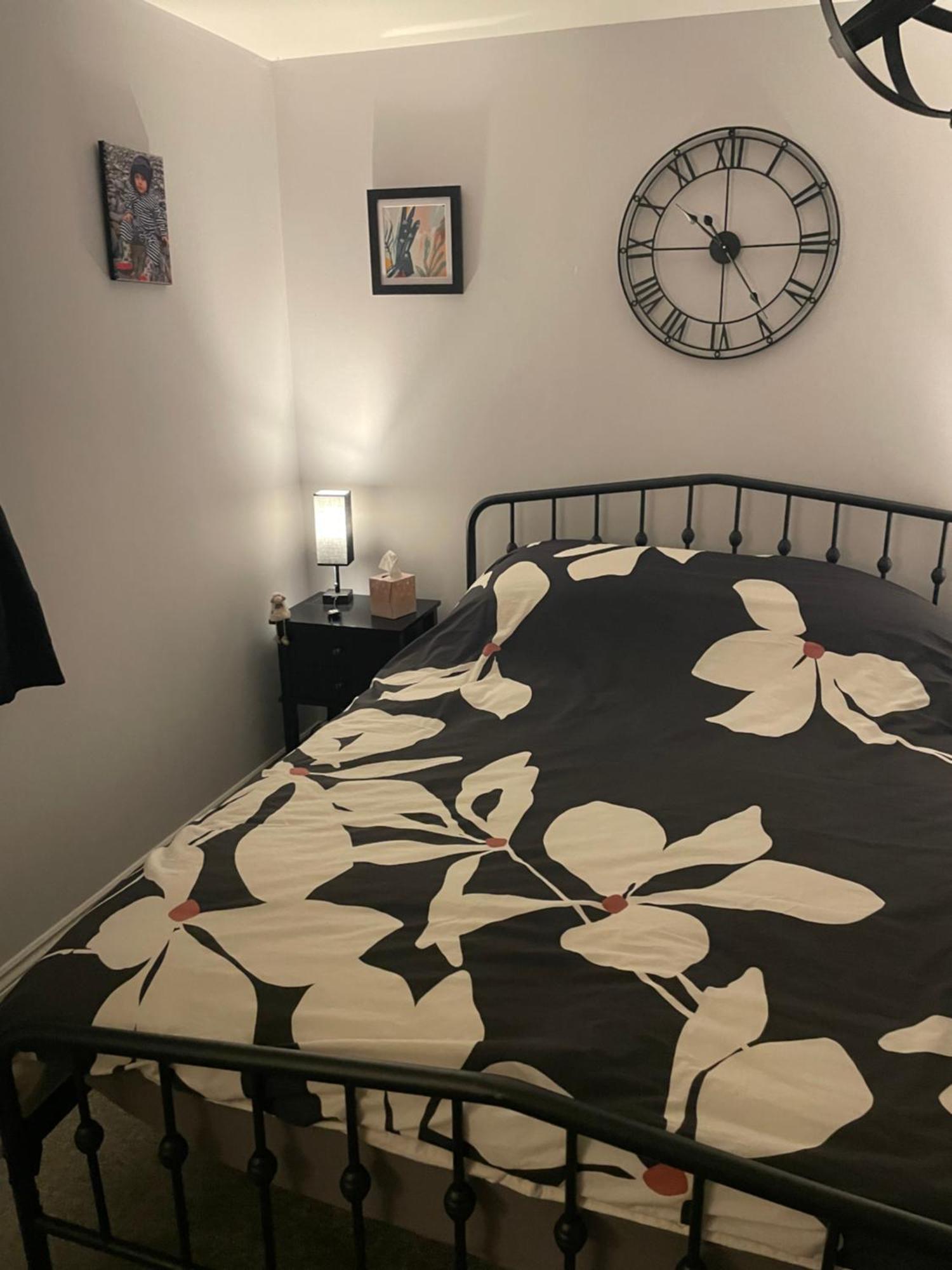 Cosy Home From Home With Private Bathroom - Free Parking Кардифф Экстерьер фото